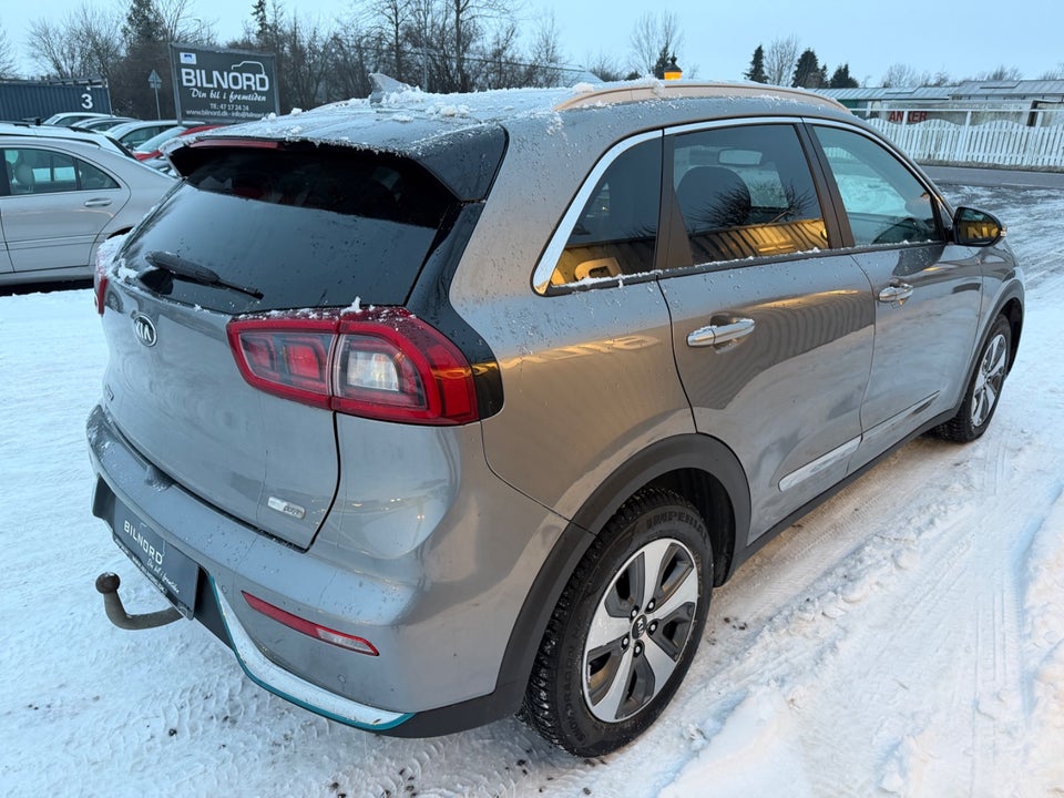 Kia Niro 1,6 PHEV Advance DCT 5d