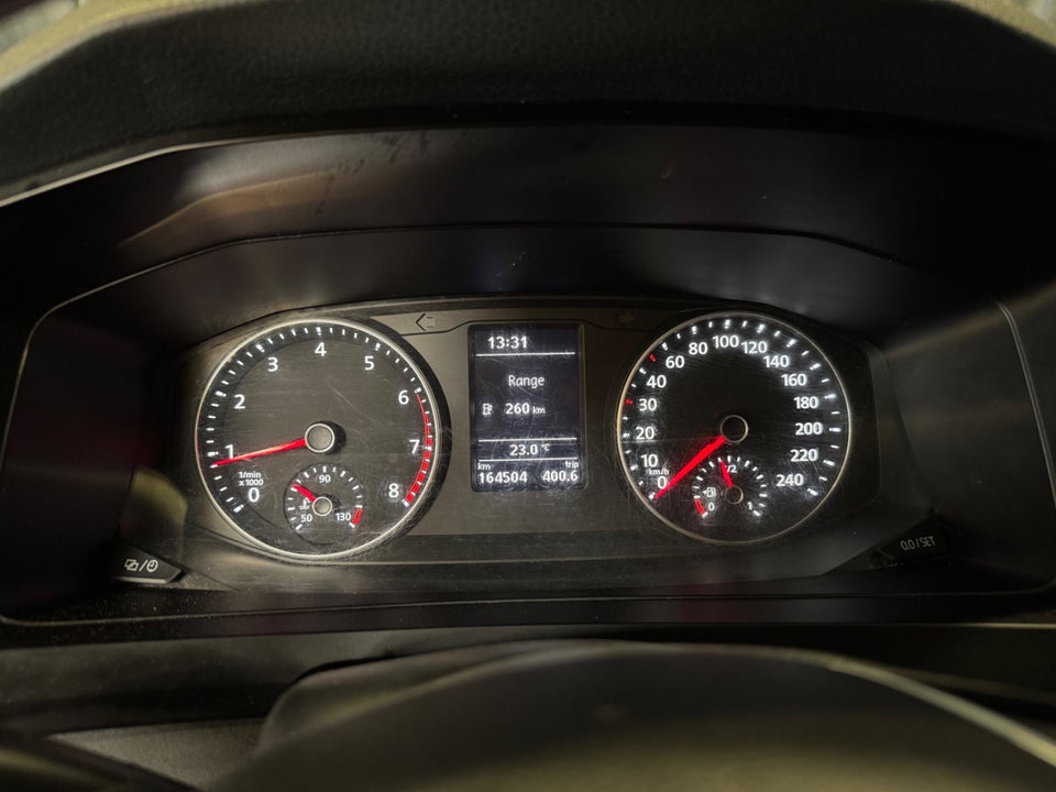 VW Transporter 2,0 TSi 150 Kassevogn kort