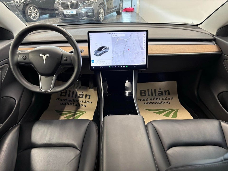 Tesla Model 3 Standard Range+ RWD 4d