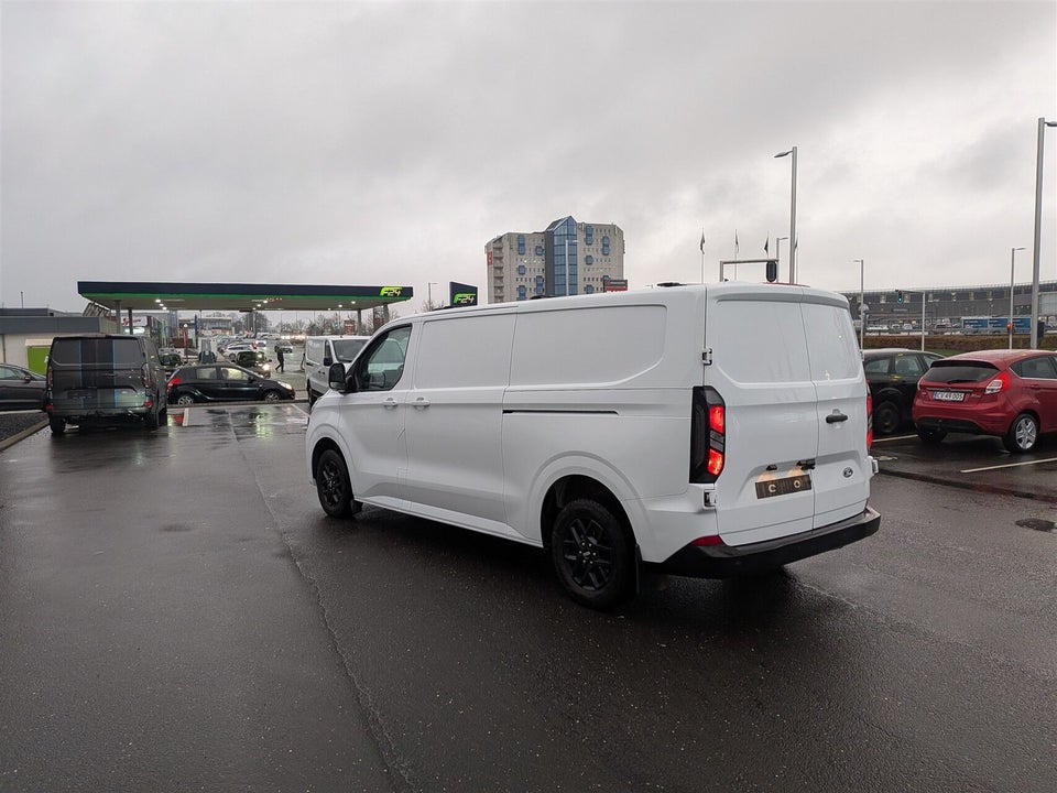 Ford Transit Custom 300S 2,0 EcoBlue Limited aut.