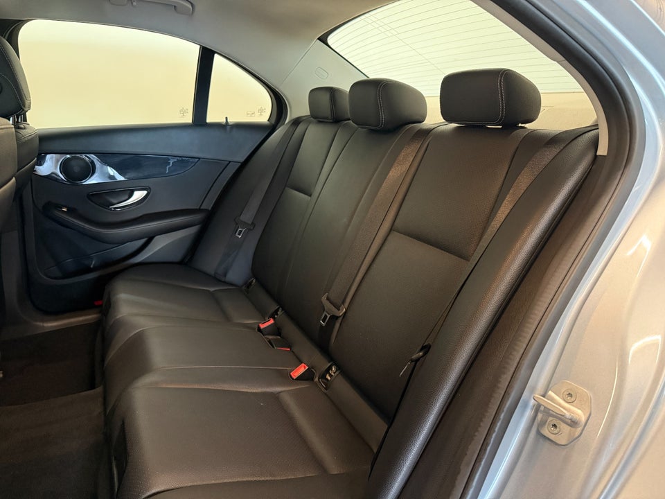 Mercedes C200 2,0 aut. 4d