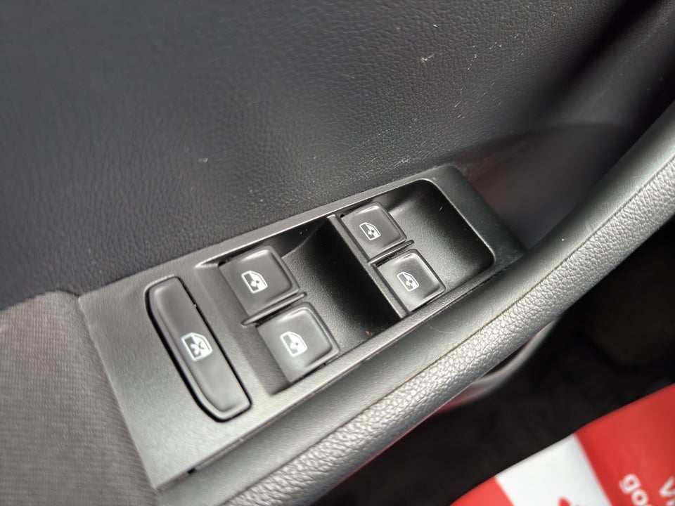 Skoda Fabia 1,0 MPi 60 Ambition 5d