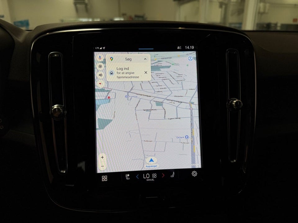 Volvo XC40 ReCharge Twin Plus 5d