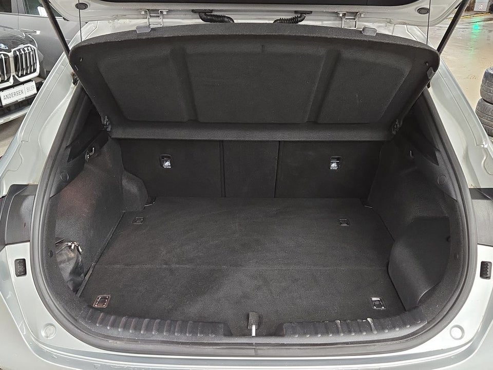 Kia XCeed 1,6 PHEV Upgrade Intro DCT 5d