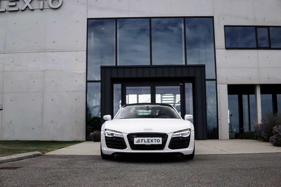 Audi R8 4,2 FSi Coupé quattro S-tr. 2d
