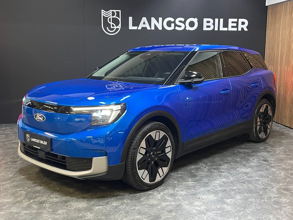 Ford Explorer 82 Premium Extended Range 5d