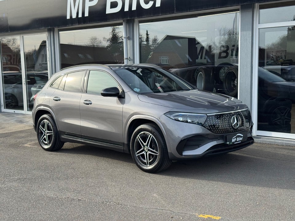 Mercedes EQA300 AMG Line 4Matic 5d