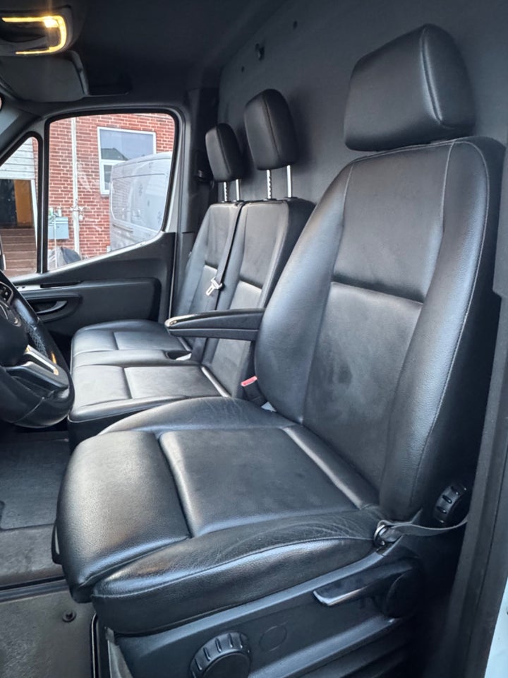 Mercedes Sprinter 317 2,0 CDi A2 Kassevogn aut. RWD