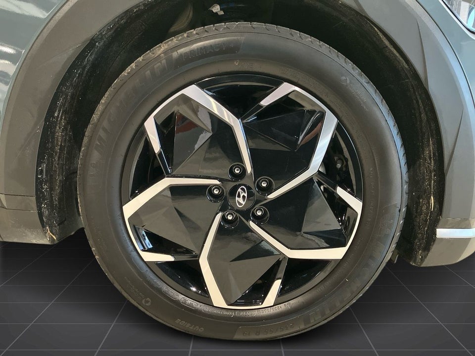 Hyundai Ioniq 5 77 Essential 5d