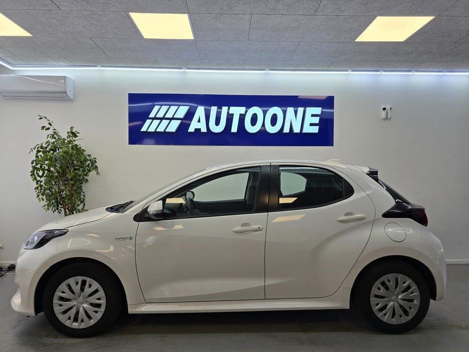 Toyota Yaris 1,5 Hybrid H2 e-CVT 5d