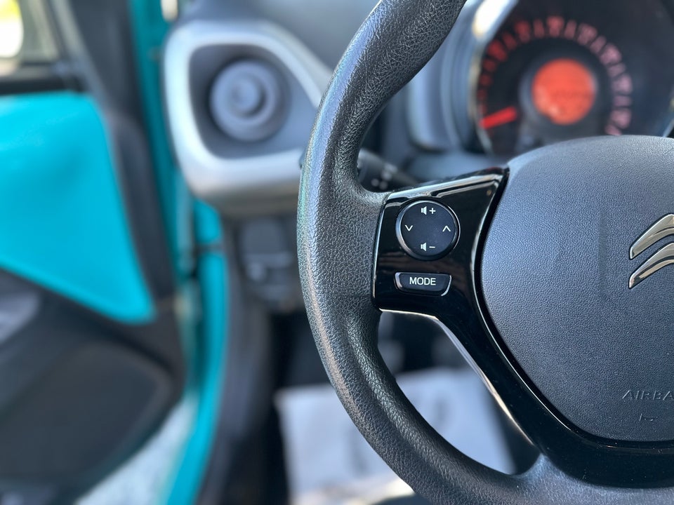 Citroën C1 1,2 PureTech Feel 5d