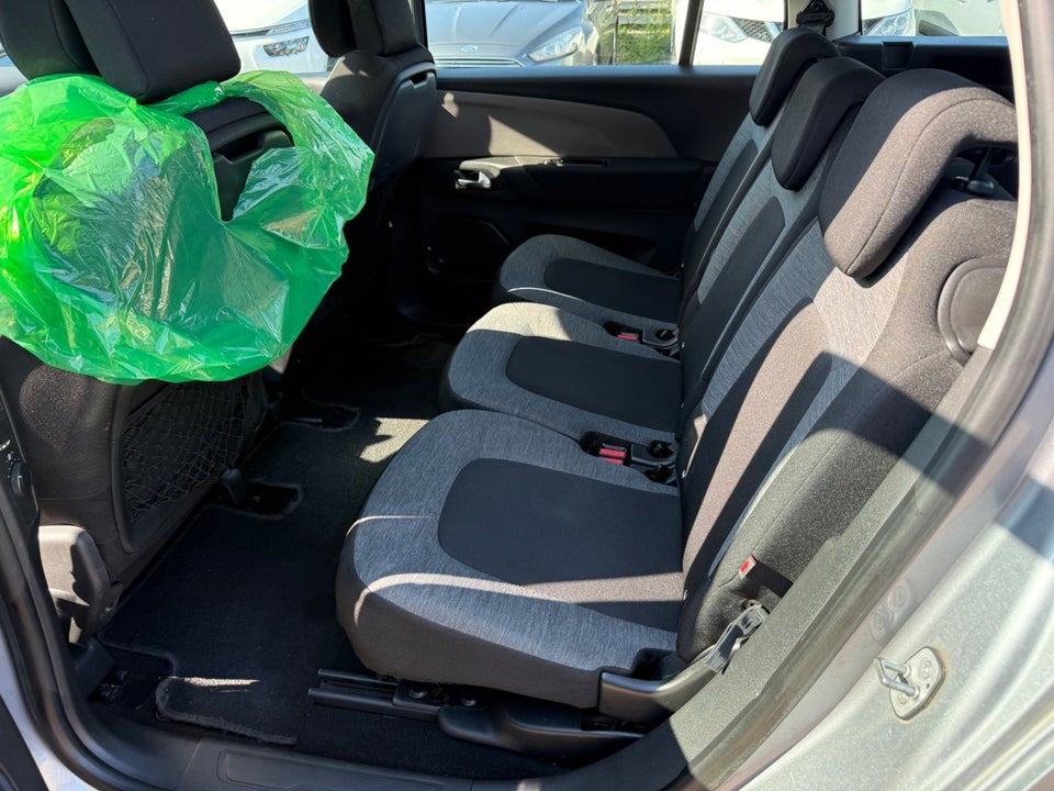 Citroën Grand C4 Picasso 1,2 PureTech 130 Cool 7prs 5d