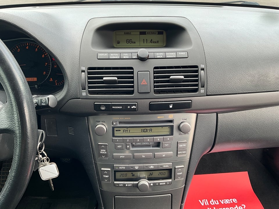 Toyota Avensis 1,8 VVT-i Sol stc. 5d