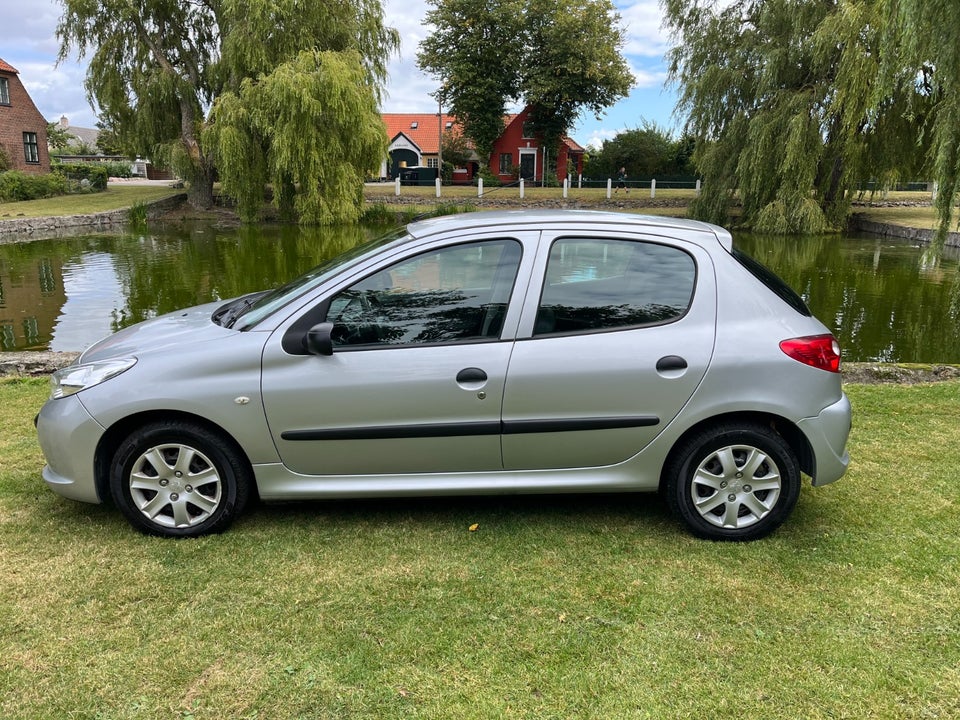 Peugeot 206+ 1,4 Comfort 5d