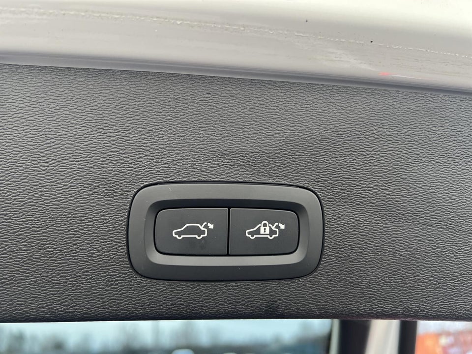 Volvo EC40 Extended Range Core 5d