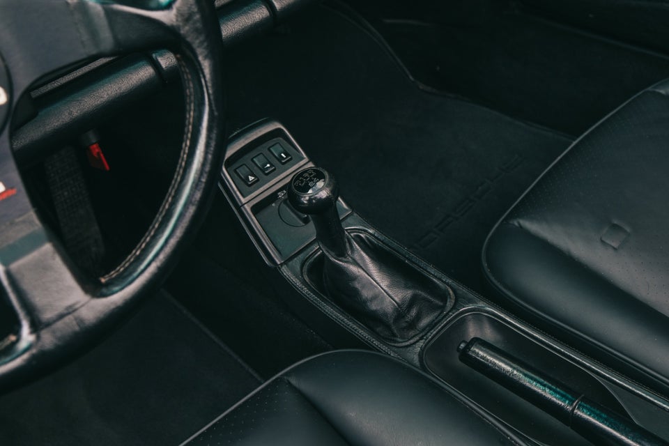 Porsche 911 3,6 Carrera 2 Cabriolet 2d