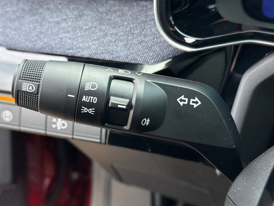 Renault 4 E-Tech 52 Techno 5d