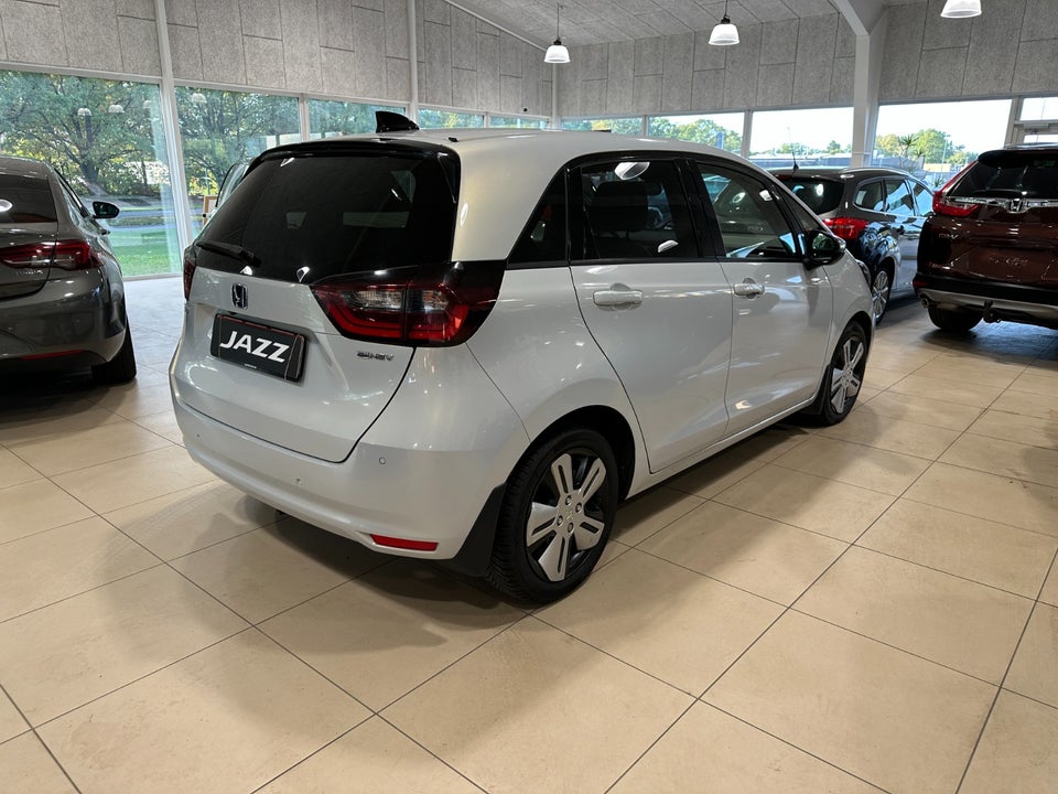 Honda Jazz 1,5 i-MMD Executive eCVT 5d