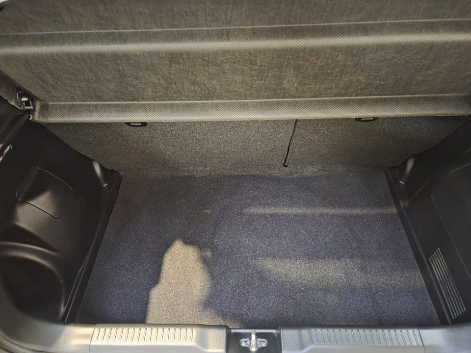 Suzuki Swift 1,2 mHybrid Action 5d