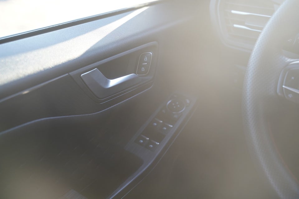 Ford Kuga 2,5 PHEV ST-Line CVT 5d