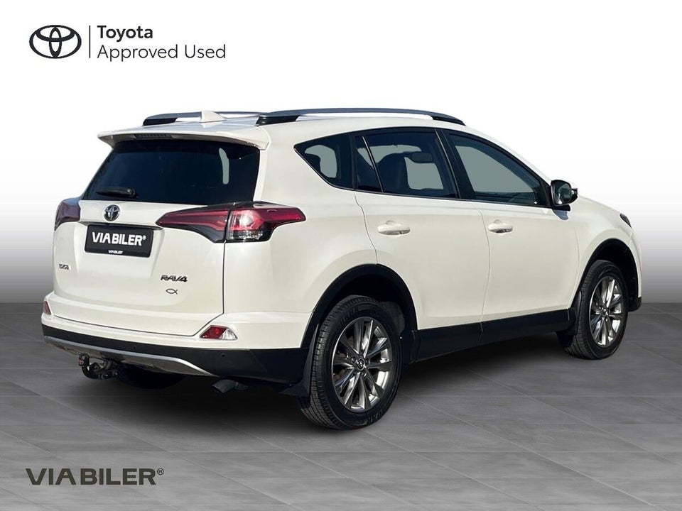 Toyota RAV4 2,0 D-4D T3 Selected 5d