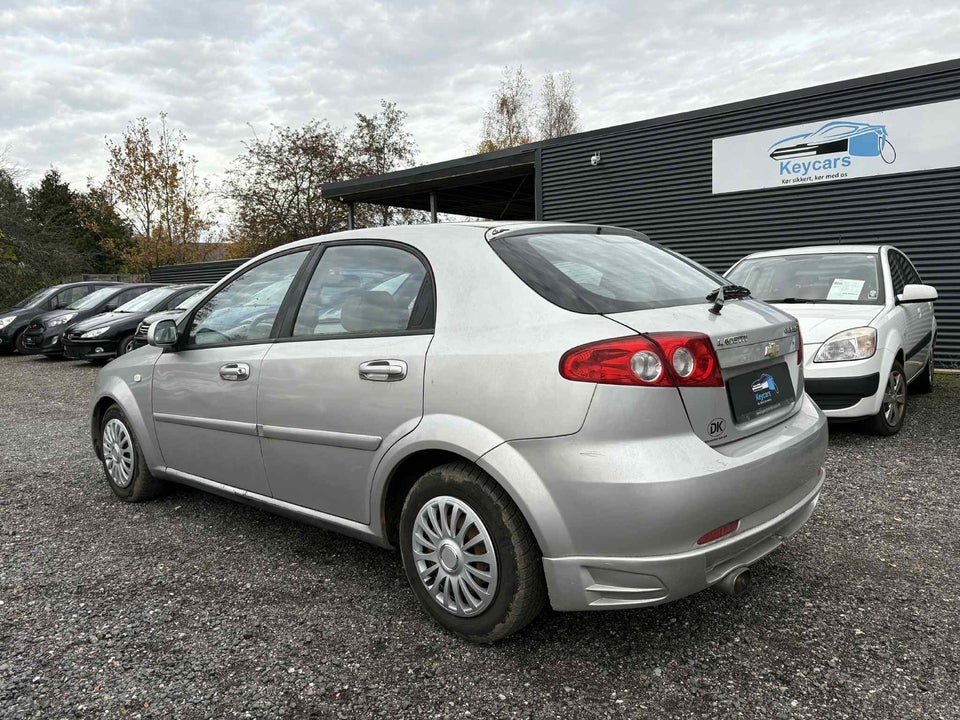 Chevrolet Lacetti 1,6 Classic 5d