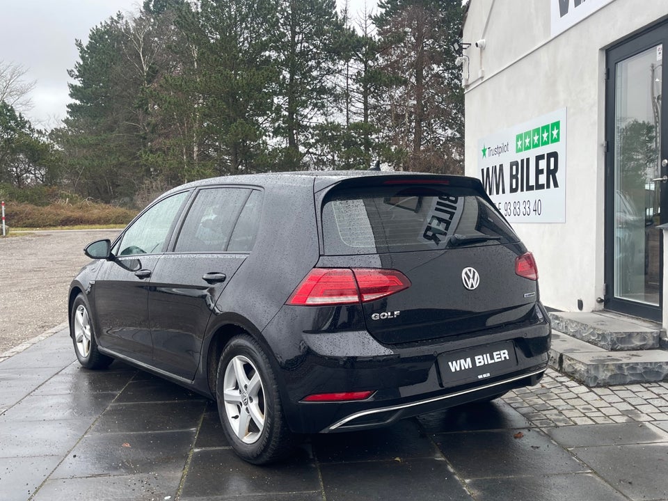 VW Golf VII 1,5 TSi 130 Comfortline DSG 5d