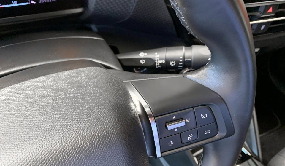 Citroën ë-C4 50 Shine 5d