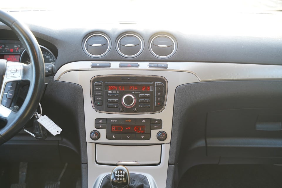 Ford S-MAX 2,0 TDCi 140 Trend 7prs 5d