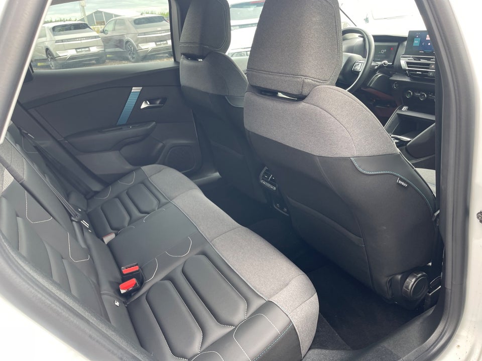 Citroën ë-C4 50 Shine Sport 5d