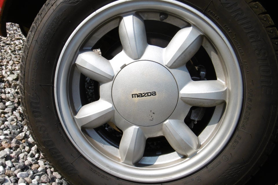 Mazda MX-5 1,6  2d