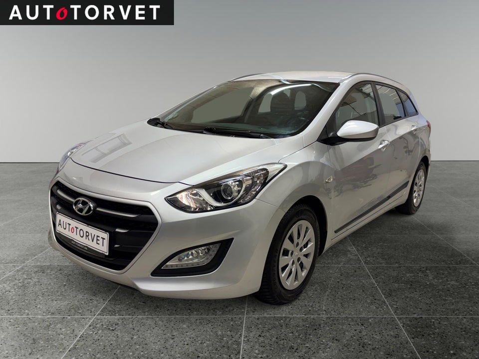 Hyundai i30 1,6 CRDi 110 Comfort CW Eco 5d