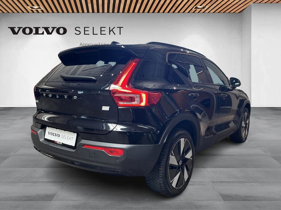 Volvo XC40 ReCharge Extended Range Plus 5d