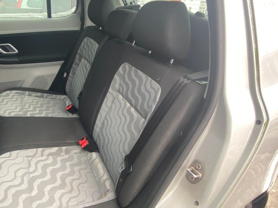 Skoda Fabia 1,4 16V Ambiente 5d