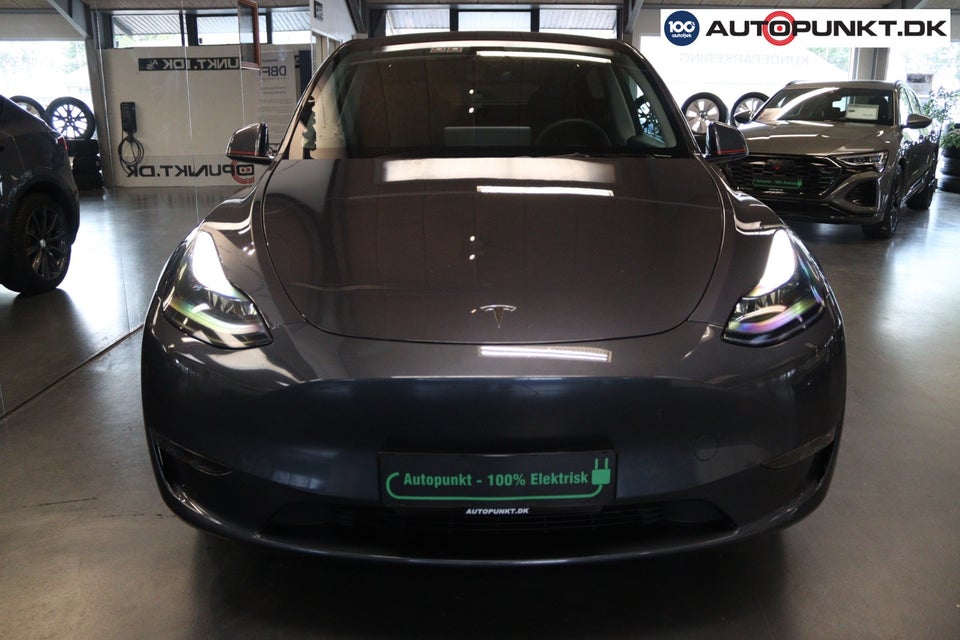 Tesla Model Y Long Range AWD 5d