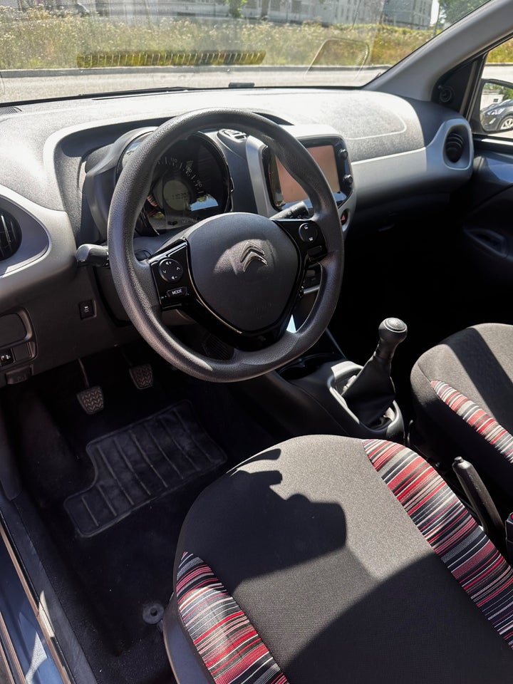 Citroën C1 1,2 PureTech Iconic 5d