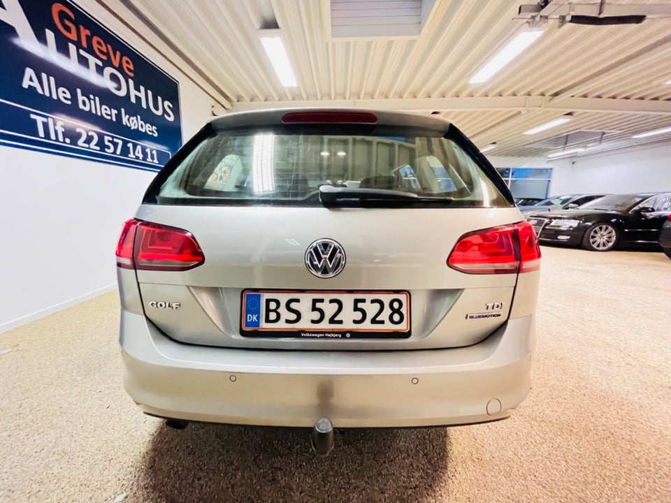 VW Golf VII 1,6 TDi 110 Comfortline Variant BM 5d