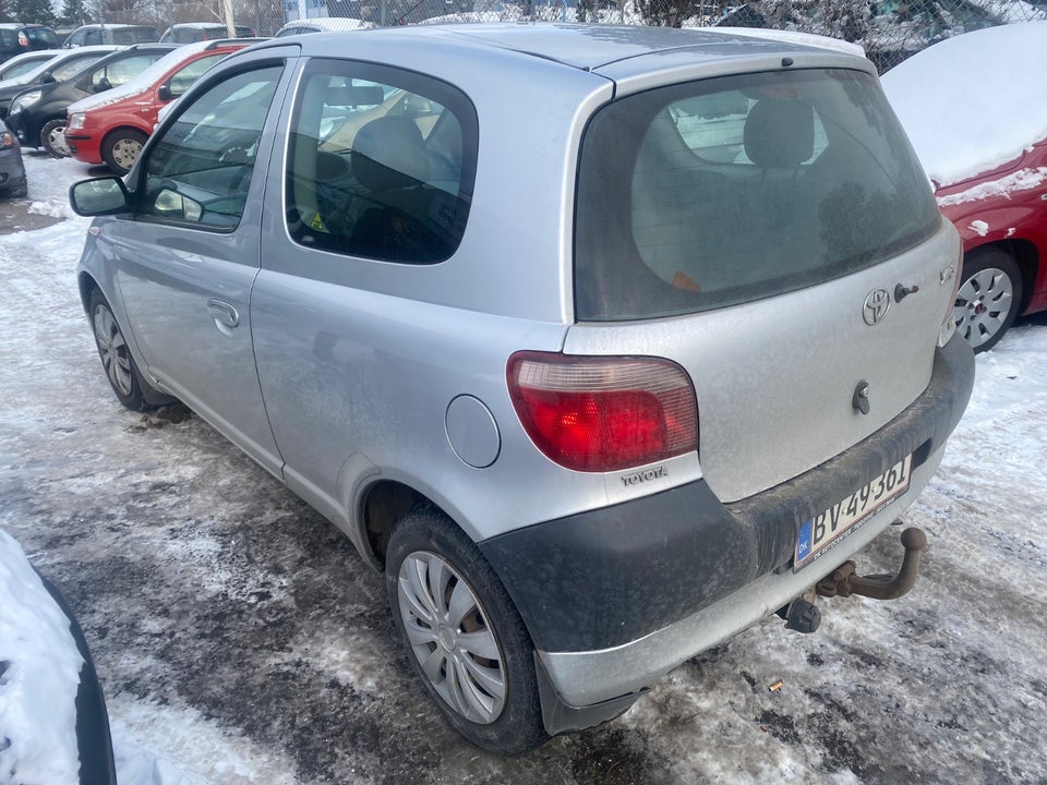 Toyota Yaris 1,0 Luna 3d