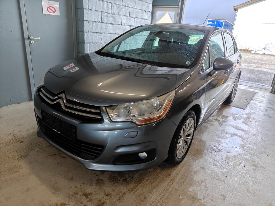 Citroën C4 1,6 e-HDi 112 Seduction 5d
