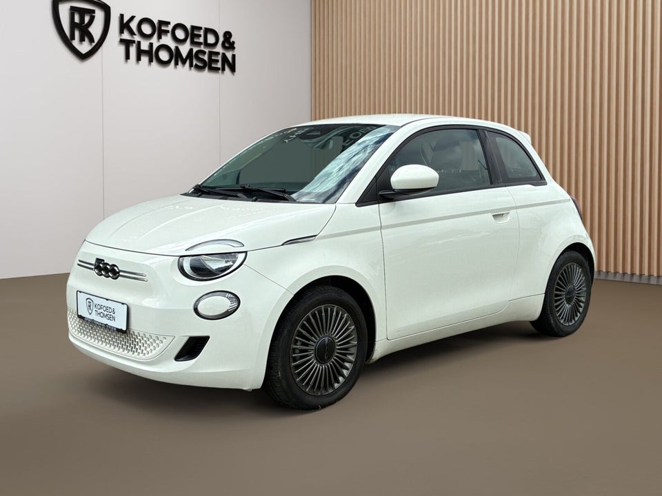 Fiat 500e 42 Icon 3d