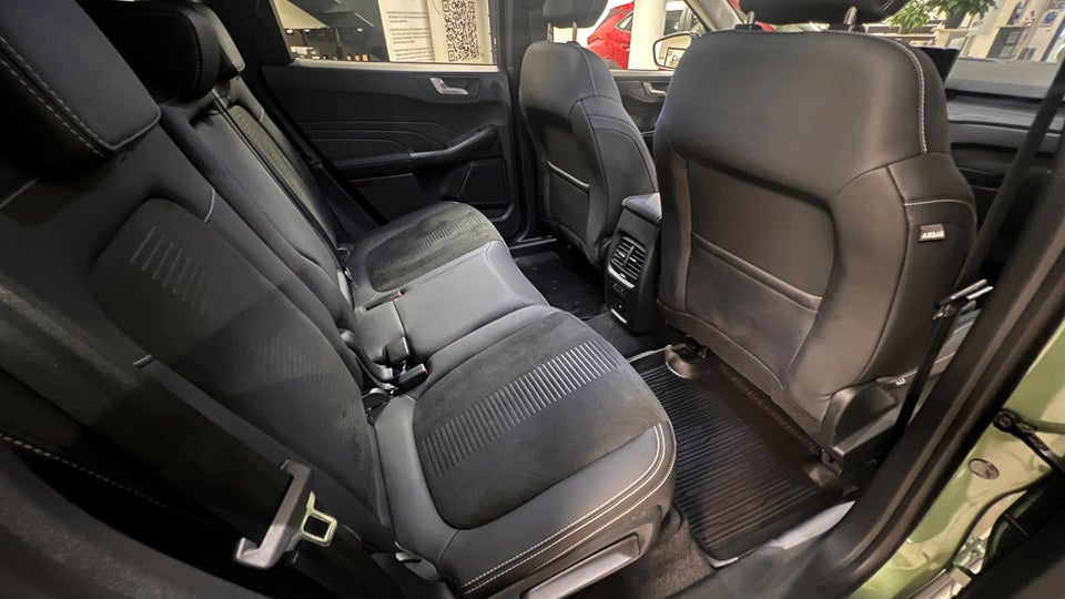 Ford Kuga 2,5 PHEV Active X CVT 5d