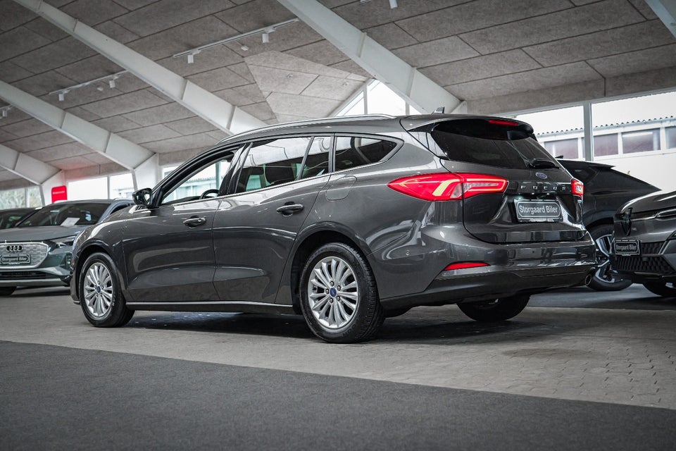 Ford Focus 1,0 EcoBoost mHEV Titanium stc. 5d