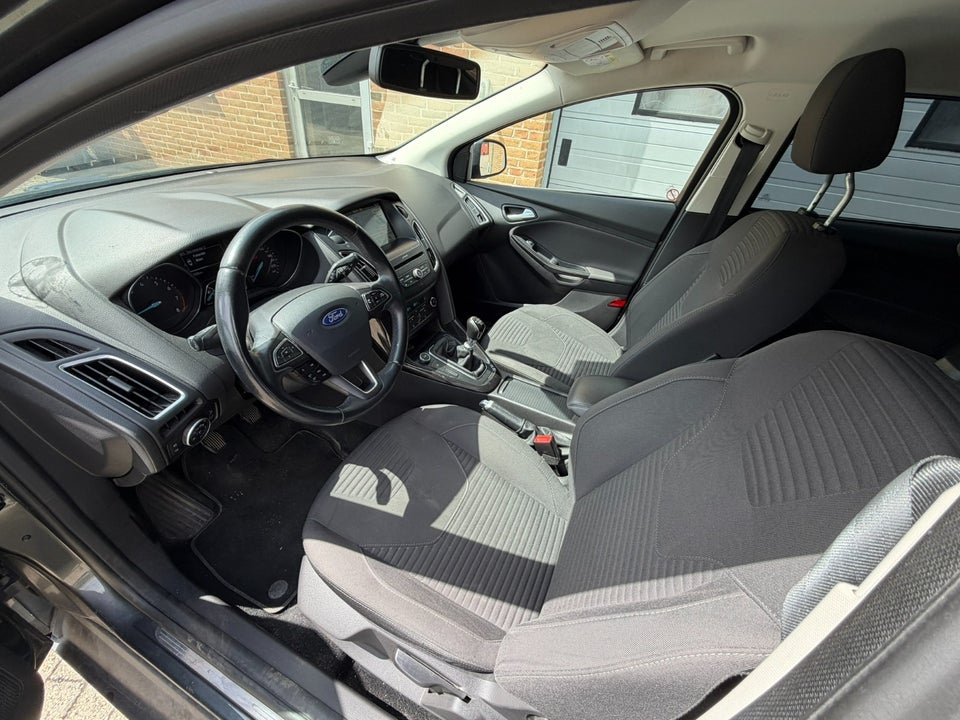 Ford Focus 1,0 SCTi 125 Titanium stc. 5d