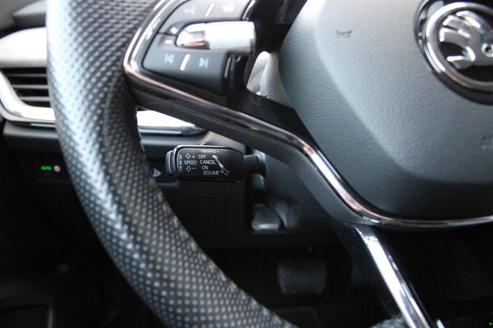 Skoda Enyaq 60 iV Lounge 5d