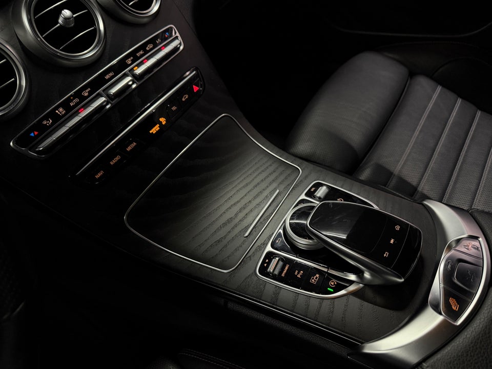 Mercedes C200 1,5 AMG Line Cabriolet aut. 2d