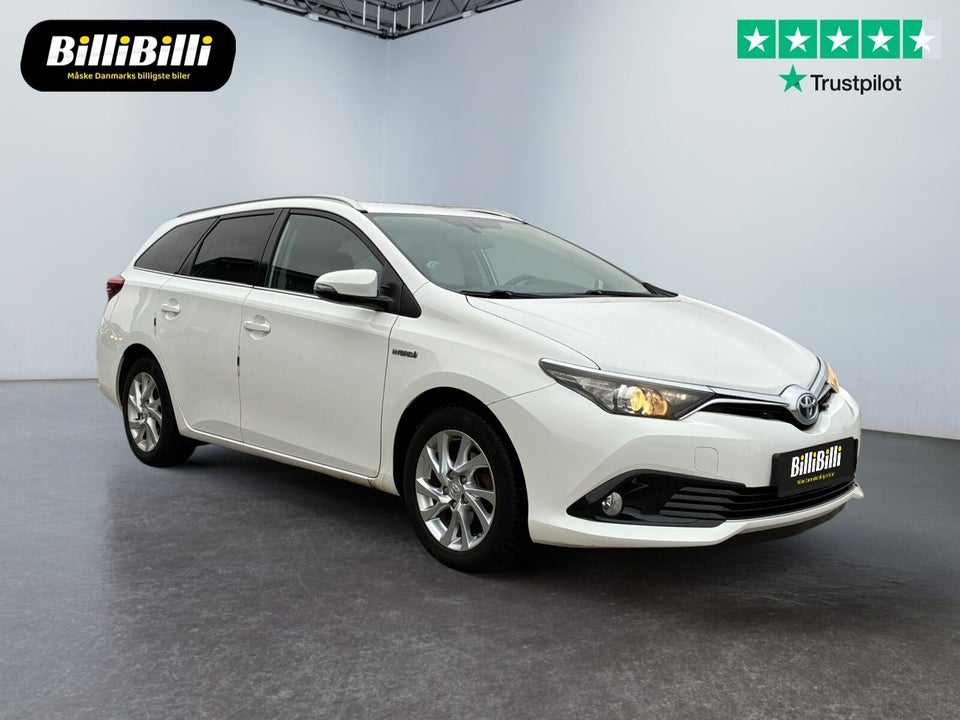 Toyota Auris 1,8 Hybrid H2 Comfort Touring Sports CVT 5d