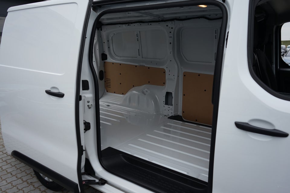 Toyota ProAce 75 Long Comfort Master