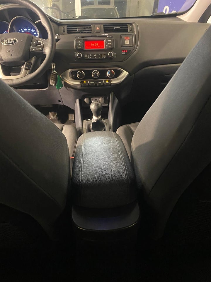 Kia Rio 1,2 CVVT Style+ 5d