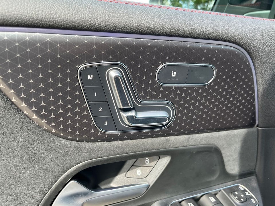 Mercedes EQB250+ AMG Premium 5d