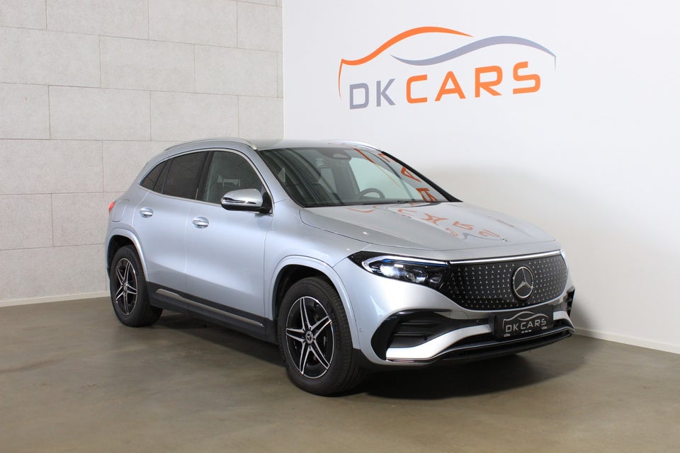 Mercedes EQA300 AMG Line 4Matic 5d